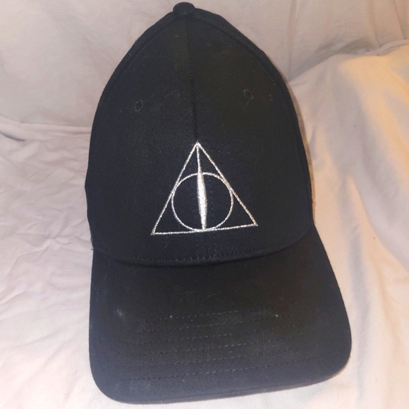 Harry Potter Deathly Hallows Hat - Picture 1 of 5